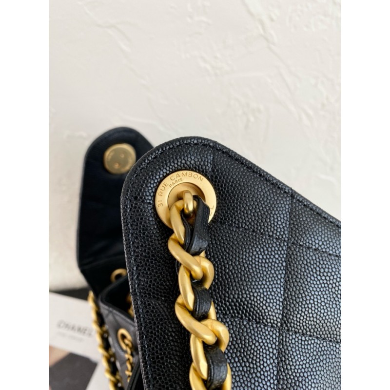 Chanel 25 small handbag Grained Calfskin AS5293 Black