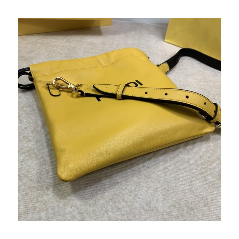 Fendi Pack Small Pouch 88N335