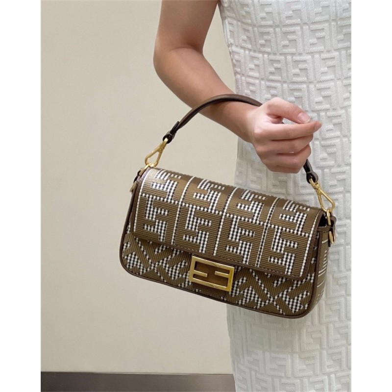 Fendi Iconic medium Baguette bag made of brown houndstooth wool with the  FF embroidery 8BR600AKRZF1IRG