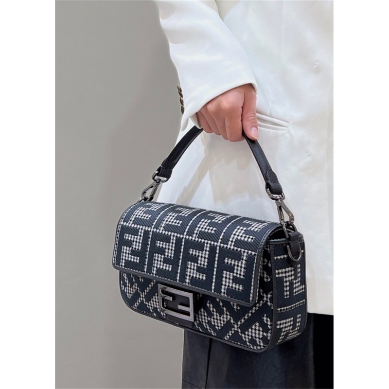 Fendi Iconic medium Baguette bag made of gray houndstooth wool with the  FF embroidery 8BR600AKRZF1J5M