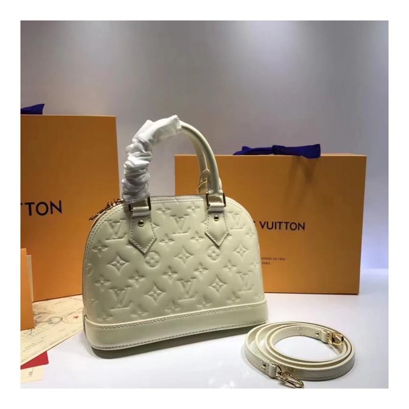 Louis Vuitton Monogram Vernis Alma BB M50415