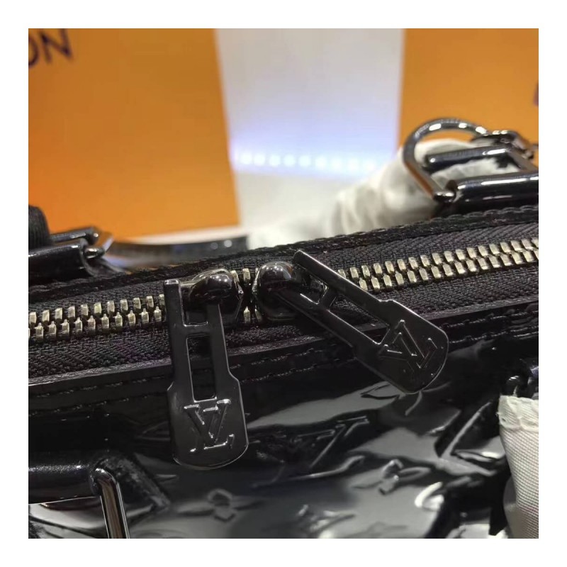 Louis Vuitton Monogram Vernis Alma BB M50415