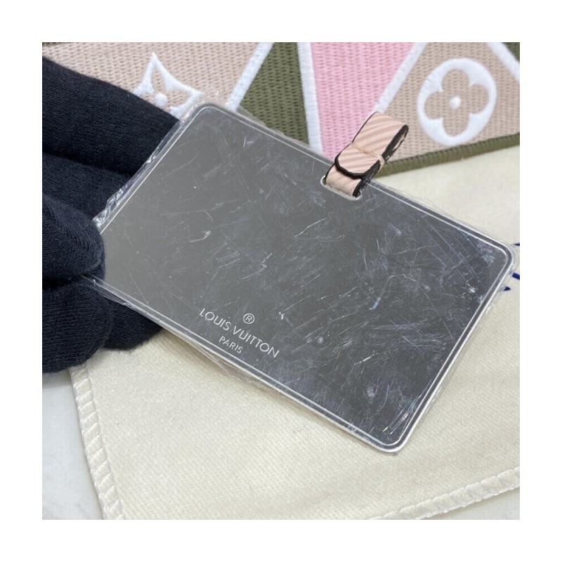 Louis Vuitton Epi Leather Twist MM M59028 Pink