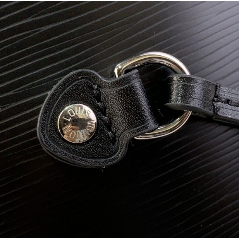 Louis Vuitton Epi Leather Neverfull MM Handbag M11930