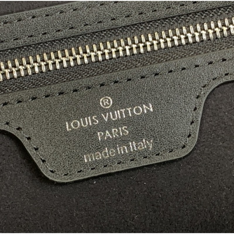 Louis Vuitton Epi Leather Neverfull MM Handbag M11930