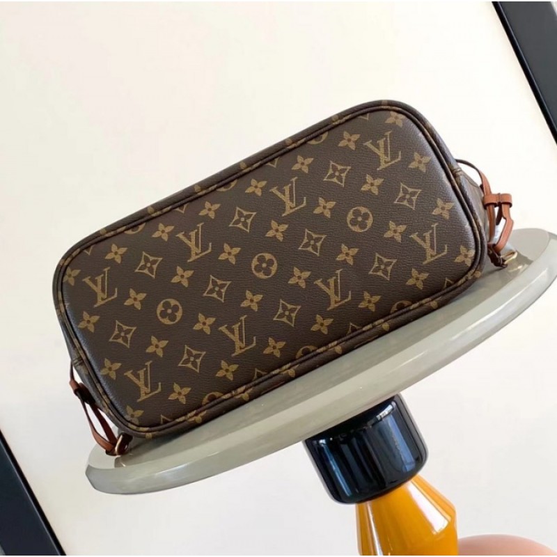 Louis Vuitton Neverfull MM Inside Out Leather Tote M12061