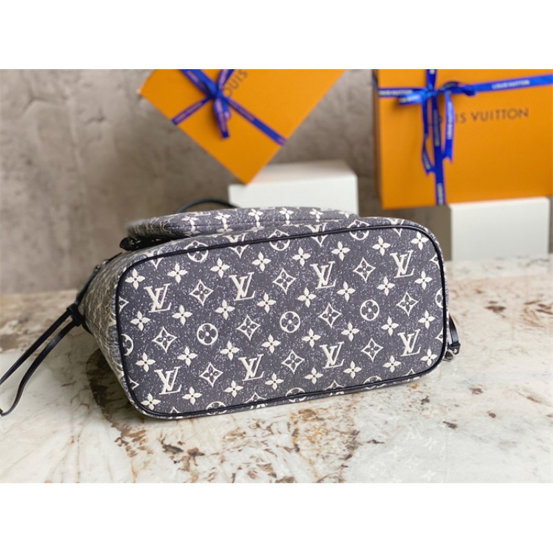 Louis Vuitton Neverfull MM Autres Toiles Monogram Handbag M21465