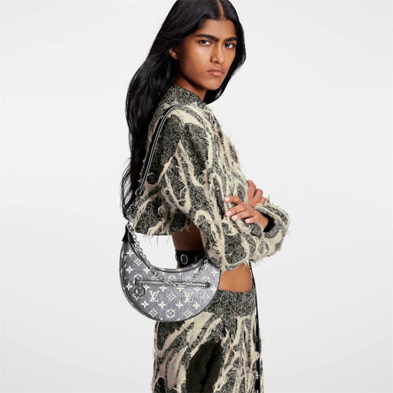 Louis Vuitton Loop Autres Toiles Monogram Handbag M21752