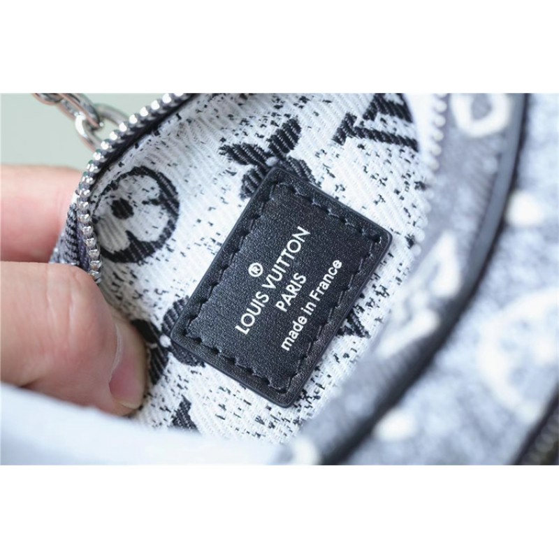 Louis Vuitton Loop Autres Toiles Monogram Handbag M21752
