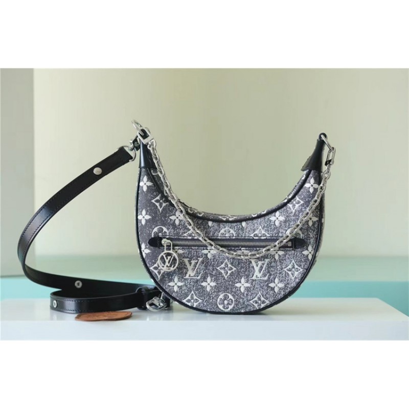 Louis Vuitton Loop Autres Toiles Monogram Handbag M21752