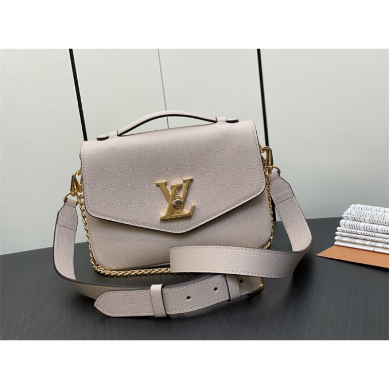 Louis Vuitton Oxford Lockme Leather Handbag M22792