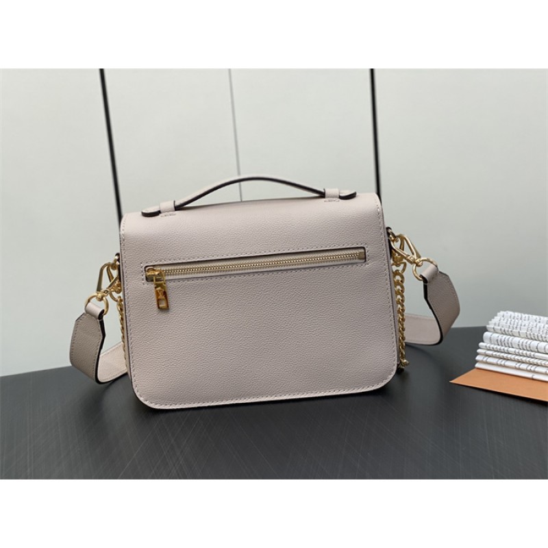 Louis Vuitton Oxford Lockme Leather Handbag M22792