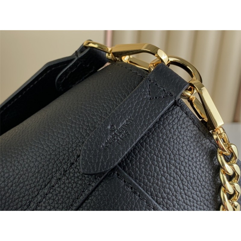 Louis Vuitton Grained calf leather Lock and Walk Lockme Handbag M24006