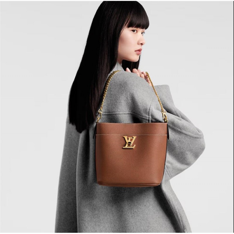 Louis Vuitton Grained calf leather Lock and Walk Lockme Handbag M24165