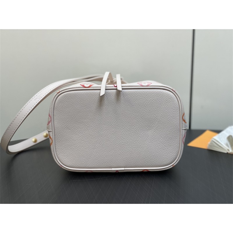 Louis Vuitton Monogram Empreinte leather NéoNoé BB Bucket Bag M24649