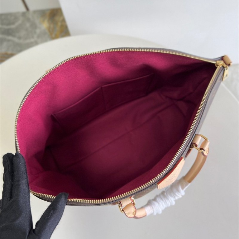 Louis Vuitton Boetie MM monogram handbag M45987