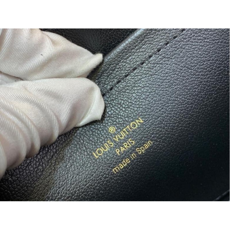 Louis Vuitton Marceau Monogram handbag M46126/M46127