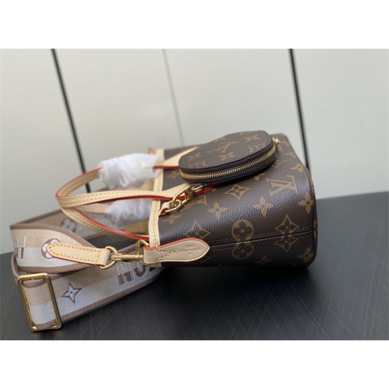 Louis Vuitton Neverfuu BB Handbag M46705