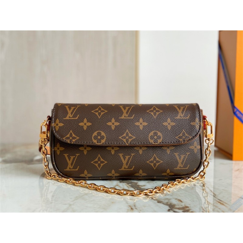 Louis Vuitton Wallet on Chain Ivy Monogram handbag M81911