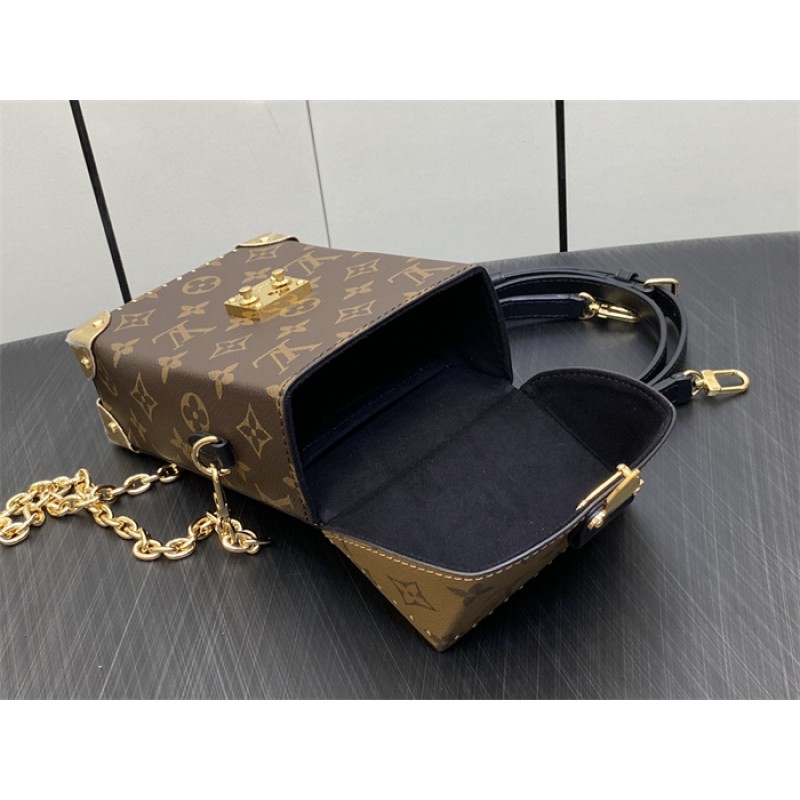 Louis Vuitton Camera Box Autres Toiles Monogram M82465