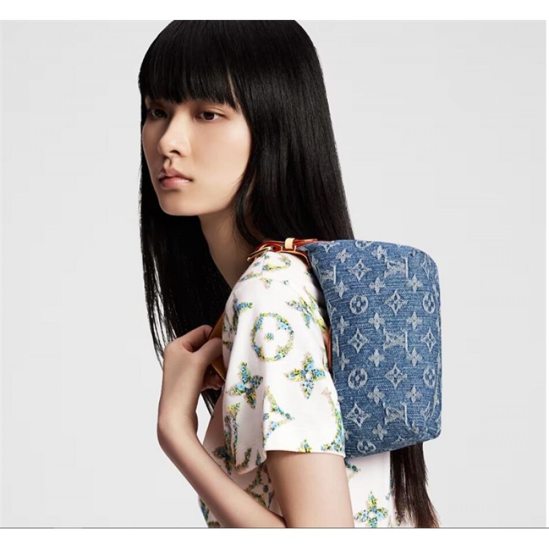 Louis Vuitton Hills Pochette Monogram Denim Handbag M82949