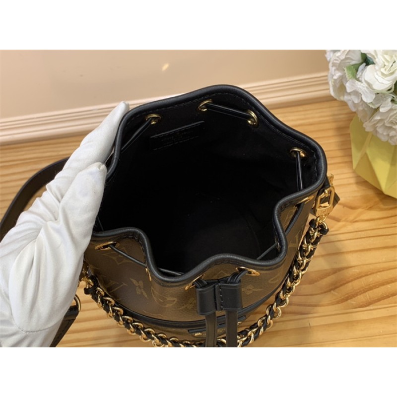 Louis Vuitton Monogram Canoe Bucker Bag M83480