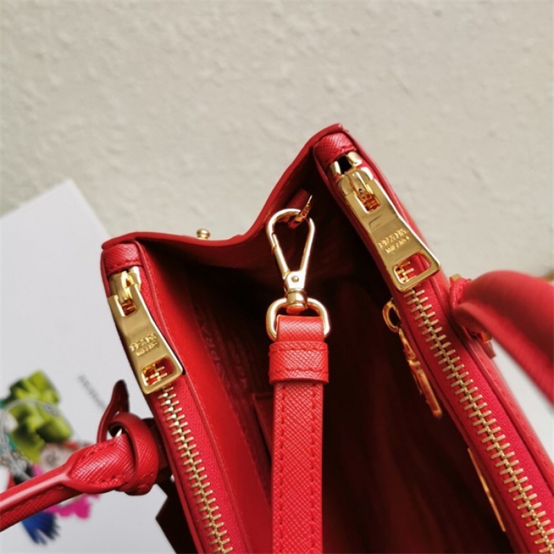 Medium Prada Galleria Saffiano leather bag 1BA863 Red