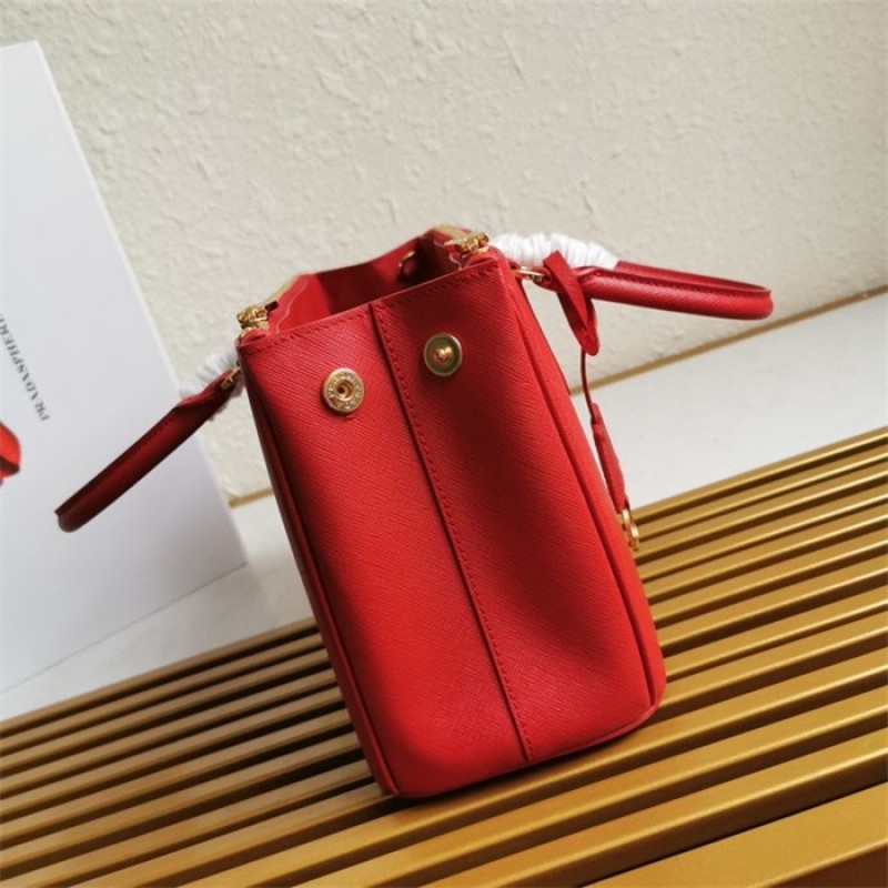 Medium Prada Galleria Saffiano leather bag 1BA863 Red