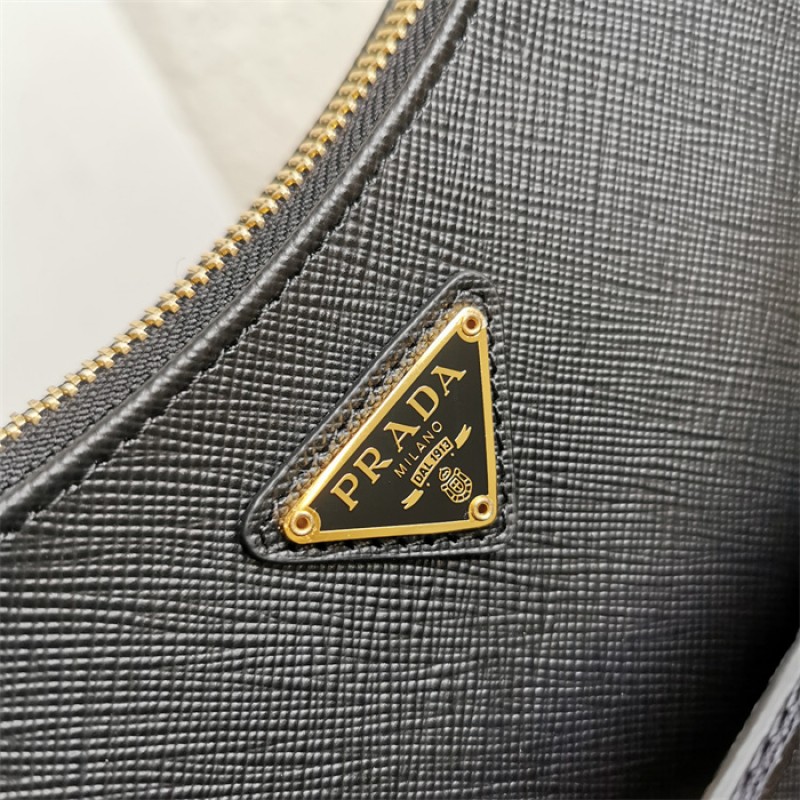 Prada Re-Edition 2005 Saffiano leather bag 1BH204 Black