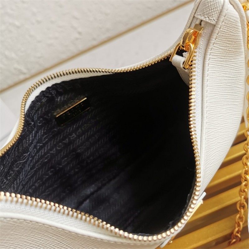Prada Re-Edition 2005 Saffiano leather bag 1BH204 White