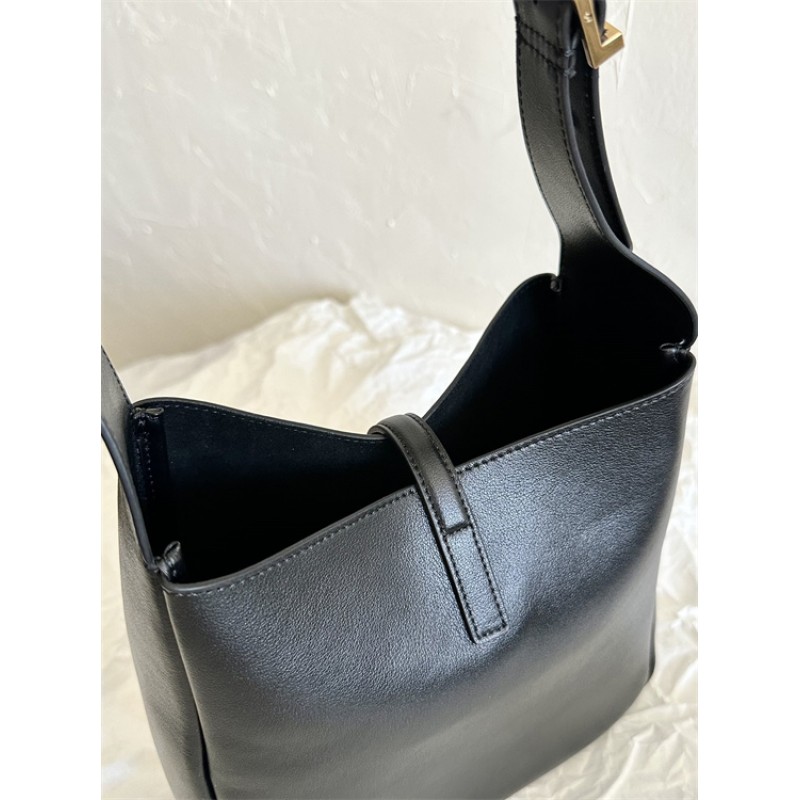 Saint Laurent Small LE 5 A 7 Supple Handbag in Grained Leather 713938AAAUQ1000