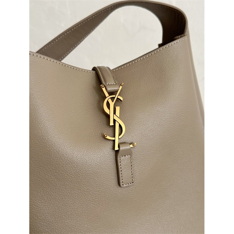 Saint Laurent Small LE 5 A 7 Supple Handbag in Grained Leather 713938AAAUQ1722