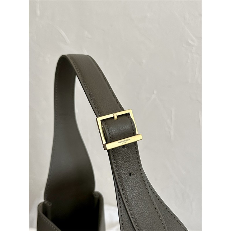 Saint Laurent Small LE 5 A 7 Supple Handbag in Grained Leather 713938AAAUQ3212