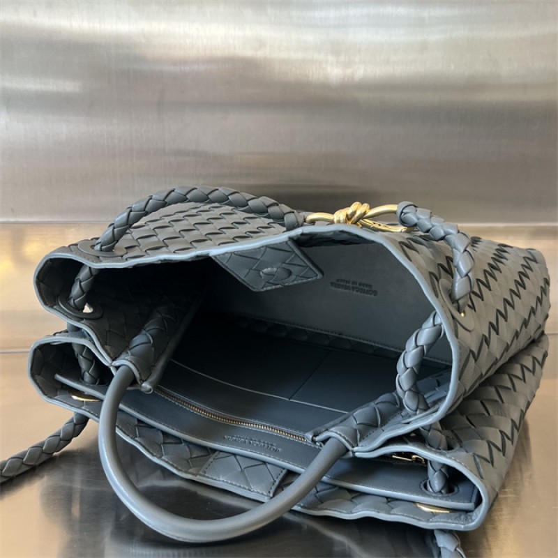 Bottega Veneta Women’s Medium Andiamo Handbag 766016Slate