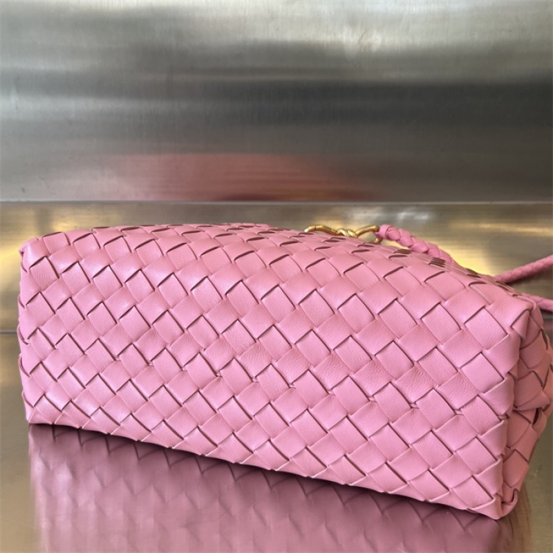 Bottega Veneta Women’s Medium Andiamo Handbag 766016Pink