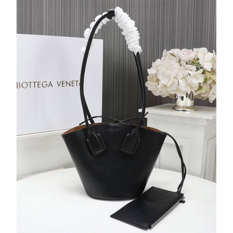 Bottega Veneta Mini Basket Tote 423168