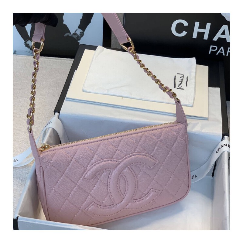 Chanel Grained Leather Hobo Bag B01960