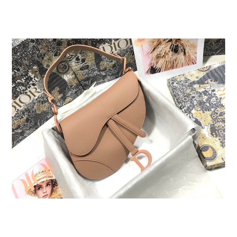 Christian Dior Saddle Bag in Ultramatte Calfskin M0446