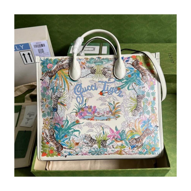 Gucci Tiger Medium Tote Bag 687827