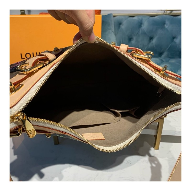 Louis Vuitton Multi-color Claudia M40193