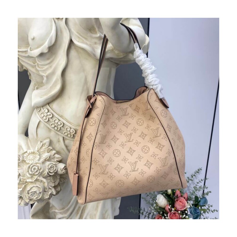Louis Vuitton Hina MM M54354