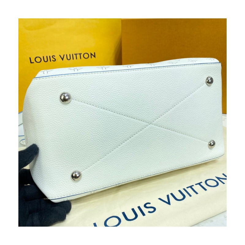Louis Vuitton Beaubourg Hobo MM M58482 White