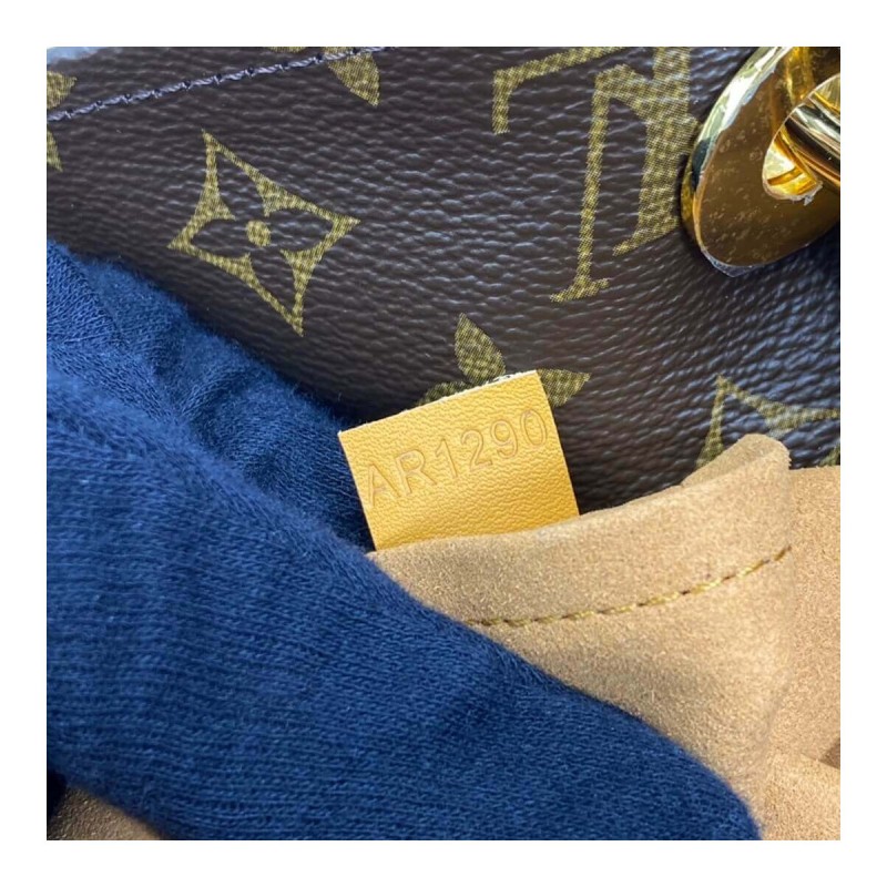 Louis Vuitton Monogram Canvas Artsy MM M43994