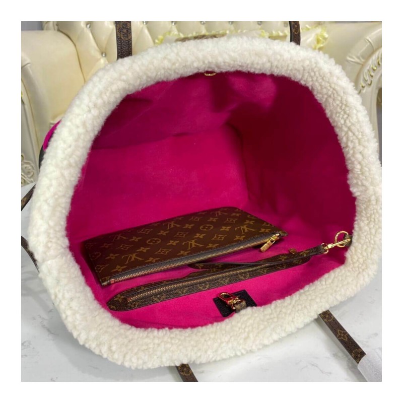 Louis Vuitton Neverfull MM M56960 In Leather and Shearling