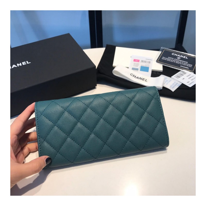 Chanel Grainy Calfskin Classic Bifold Wallet A31505