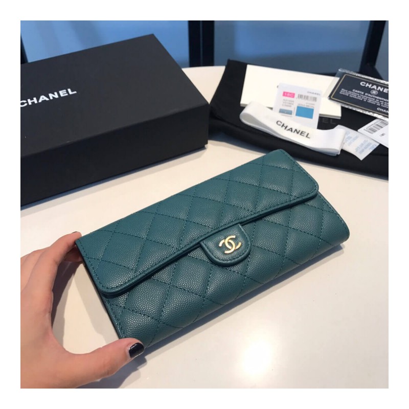 Chanel Grainy Calfskin Classic Bifold Wallet A31505