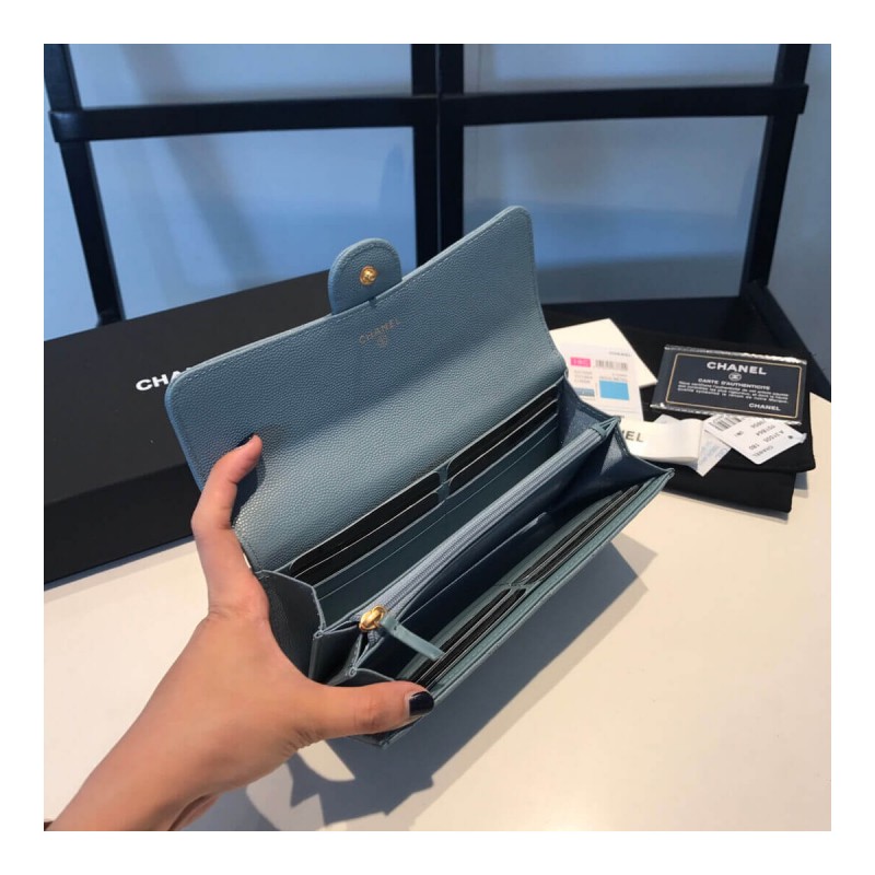 Chanel Grainy Calfskin Classic Bifold Wallet A31505