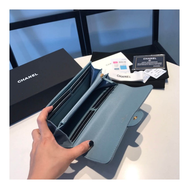 Chanel Grainy Calfskin Classic Bifold Wallet A31505