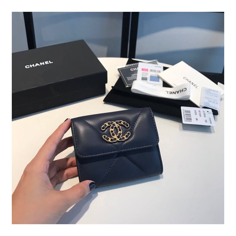 Chanel 19 Trifold Compact Wallet AP0956