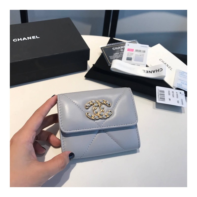 Chanel 19 Trifold Compact Wallet AP0956